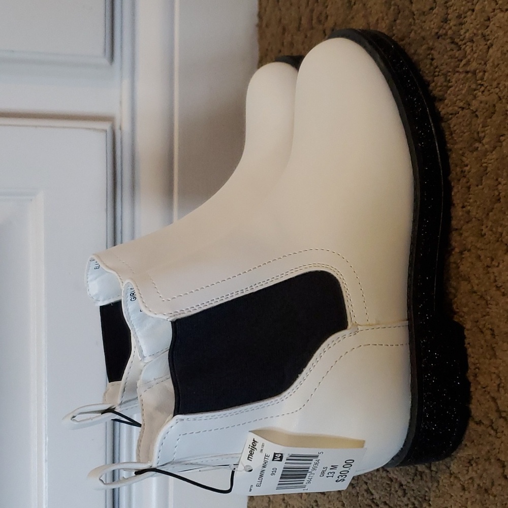 Girls MIA Girl Ellowin White Chelsea Boots Size 2 3 Glitter Midsoles Go-Go NWT - Picture 4 of 7